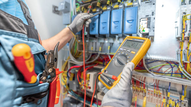 Best Local Electrician Companies  in Lyons, CO